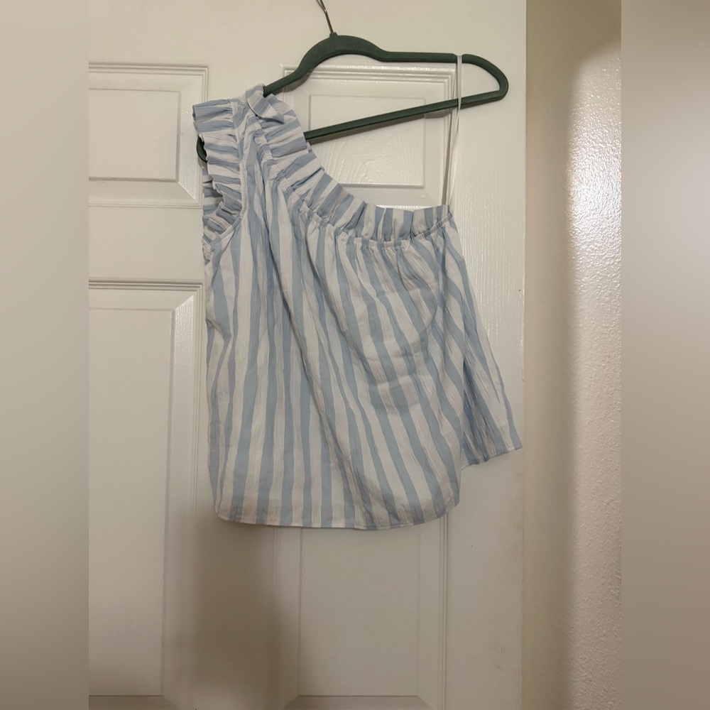 Mason's Daughter Asymmetrical Ruffled Top